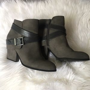 Lifestride Gray Block Booties Size 10